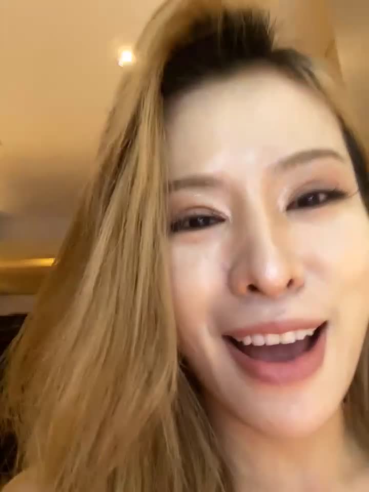 miumiu-66 cam recording