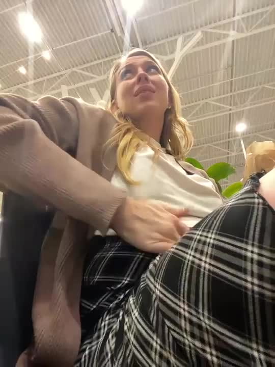 Sweet___Emily cam recording